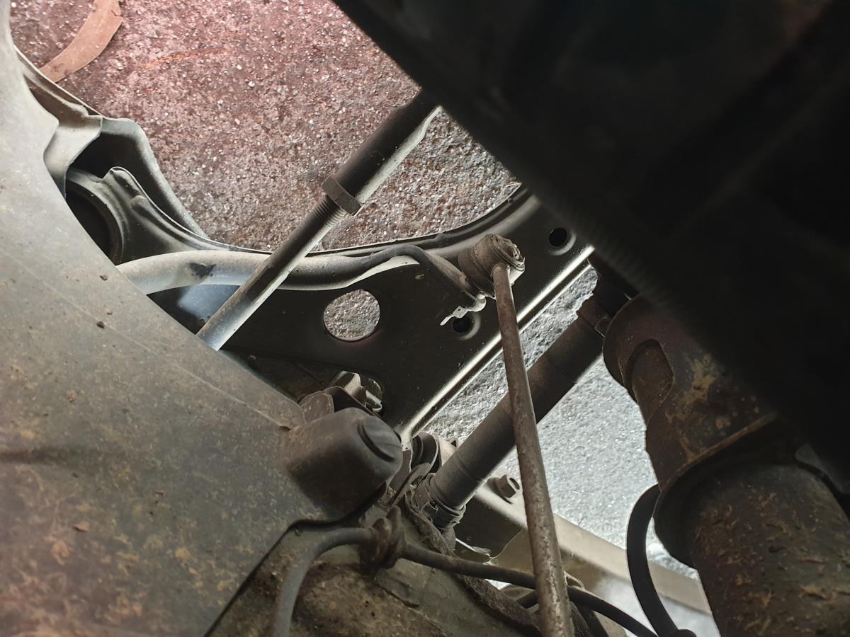 Brazo suspensión delantero izquierdo OPEL Corsa E