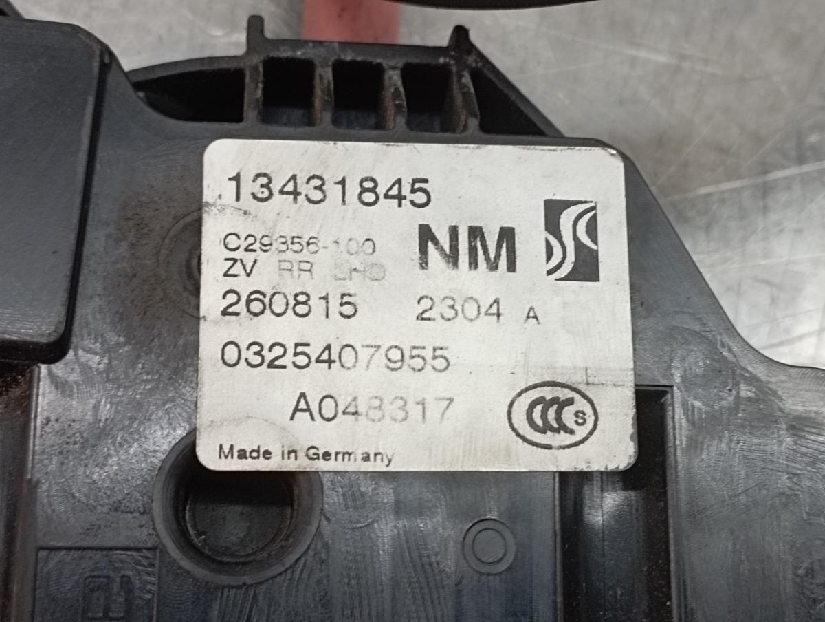 Cerradura / cierre puerta trasera derecha OPEL Corsa E Imagem-4