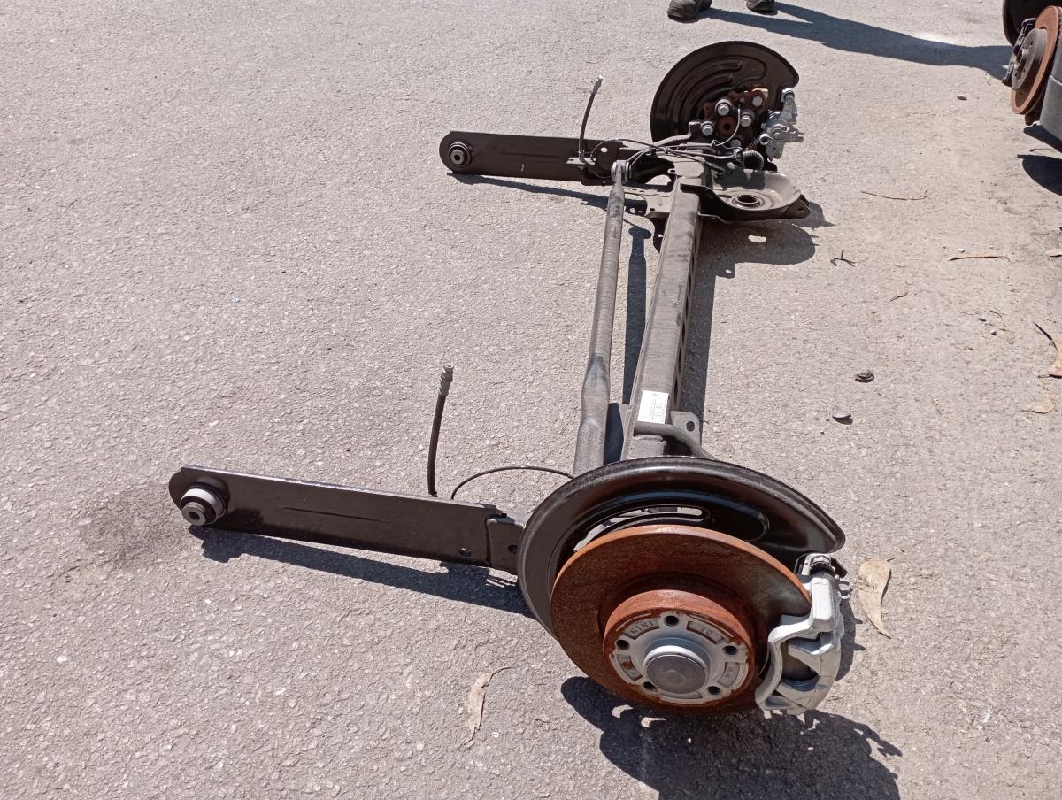 Eje trasero con discos RENAULT Trafic III Combi (JG_) Imagem-3