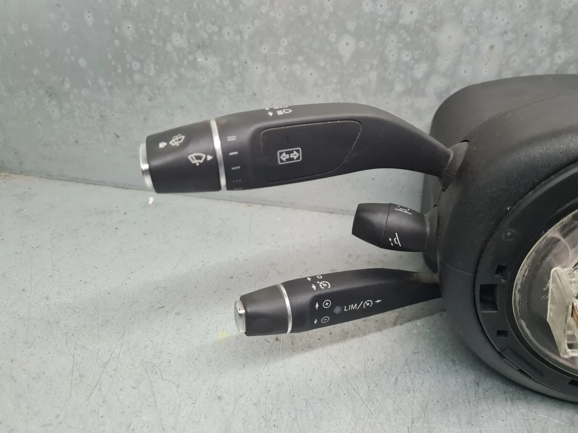 Cintura airbag MERCEDES-BENZ CLS (C218) Imagem-2