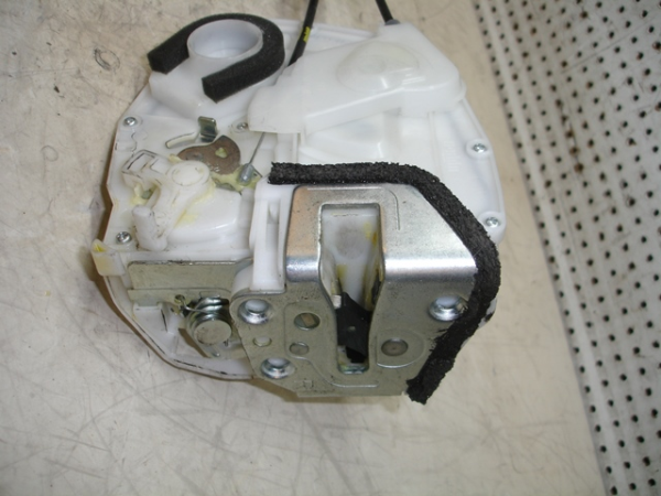 Serrure Arrière Droite SUZUKI Swift III (MZ, EZ) Imagem-1