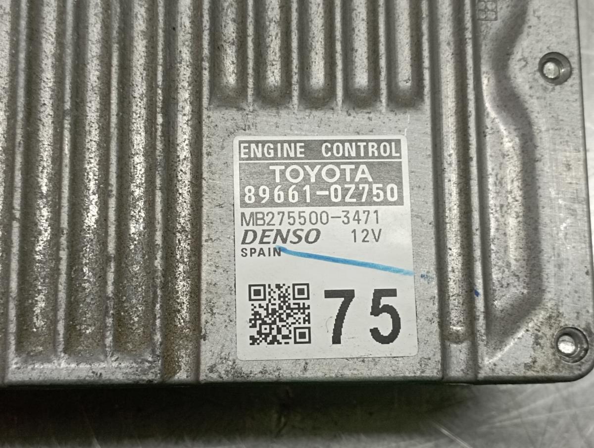 Centralina motor / ECU TOYOTA Auris Hatchback (_E18_) Imagem-3