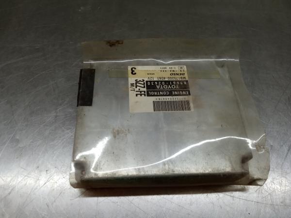 Centralina motor / ECU TOYOTA Corolla Hatchback (_E12_) Imagem-1