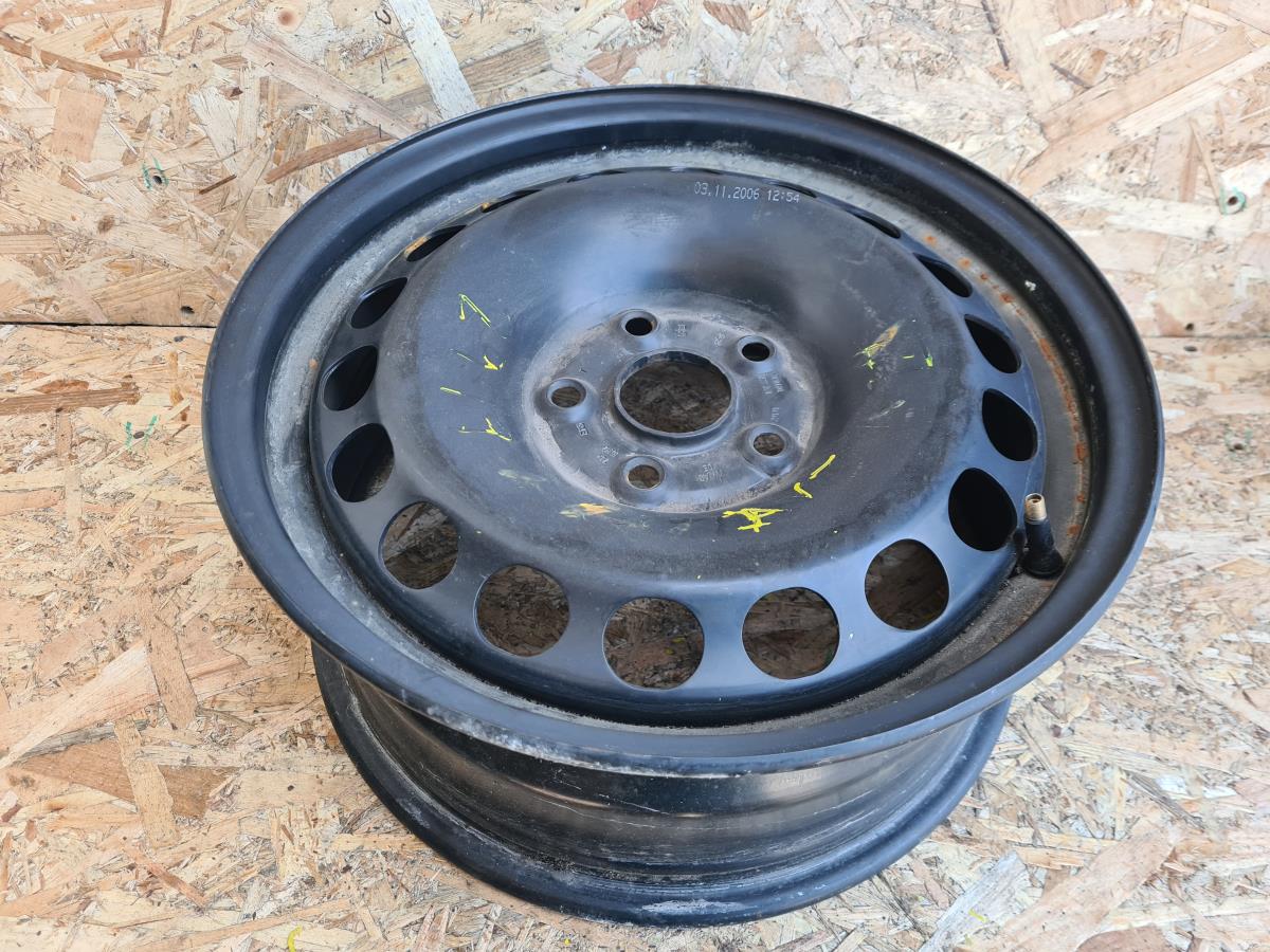 Left front Rim SKODA Octavia III Break (5E5)