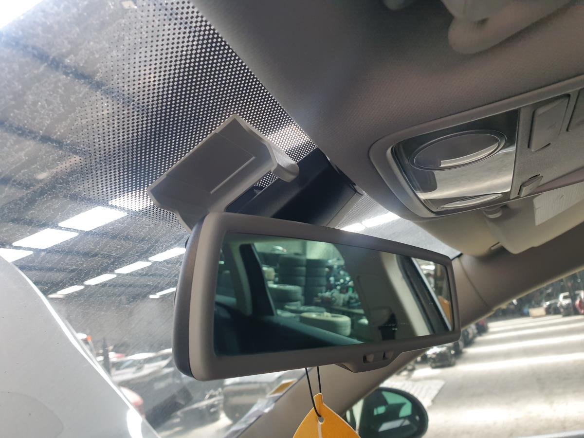 Specchietto retrovisore interno VOLKSWAGEN Passat Variant (3C5)