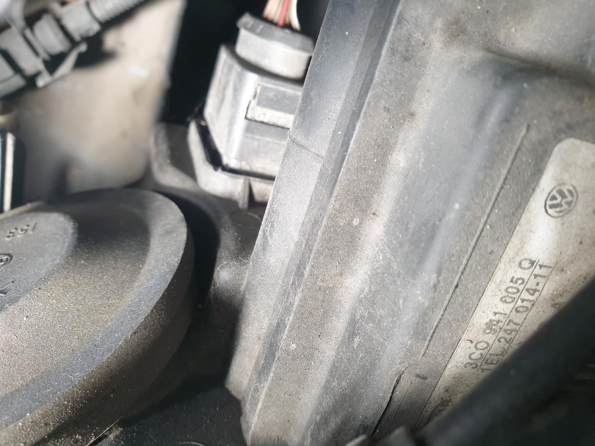 Phare avant gauche VOLKSWAGEN Passat Variant (3C5) Imagem-1