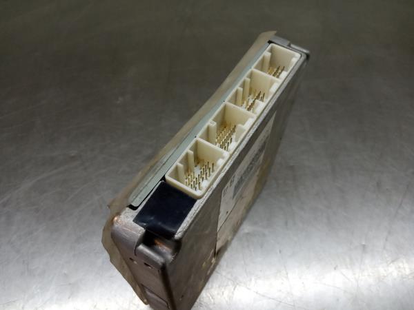 Centralina motor / ECU TOYOTA Corolla Hatchback (_E12_) Imagem-2