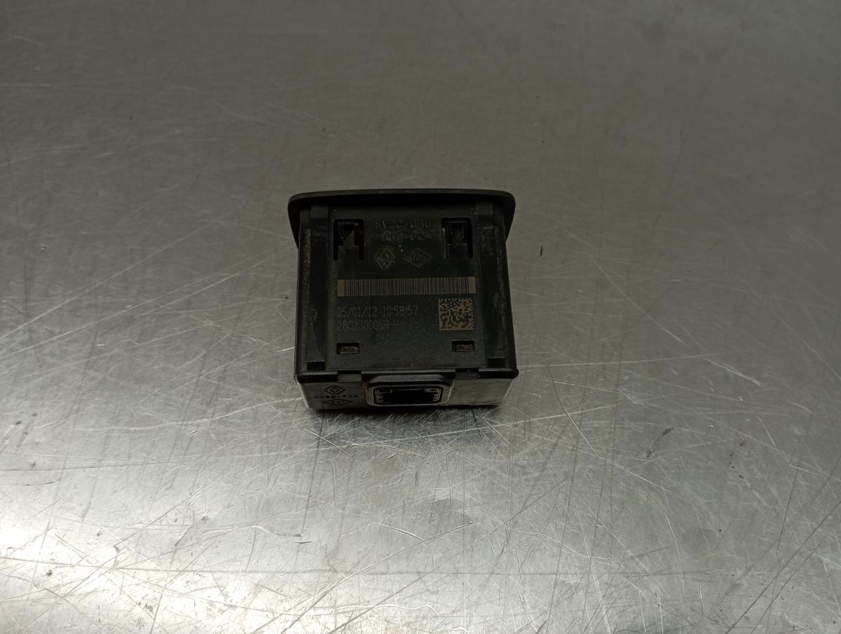 Módulo USB / AUX / IPOD RENAULT Master III Chassis (EV/HV/UV) Imagem-3