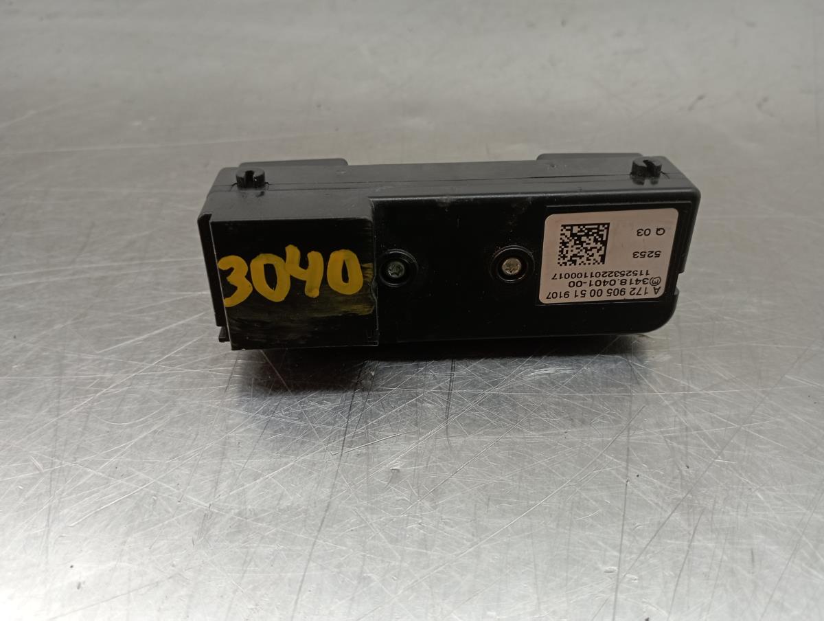 Comando / botão / interruptor multifunções MERCEDES-BENZ Classe B (W246, W242) Imagem-1