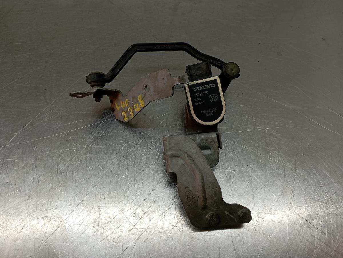 Motore regolazione fari VOLVO V40 Hatchback