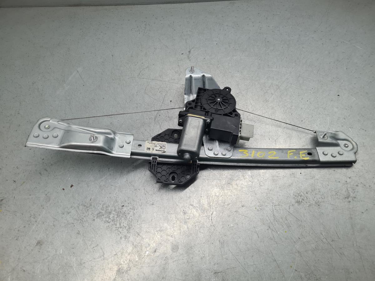 Alzavetro anteriore sinistro DACIA Sandero II (5S_)