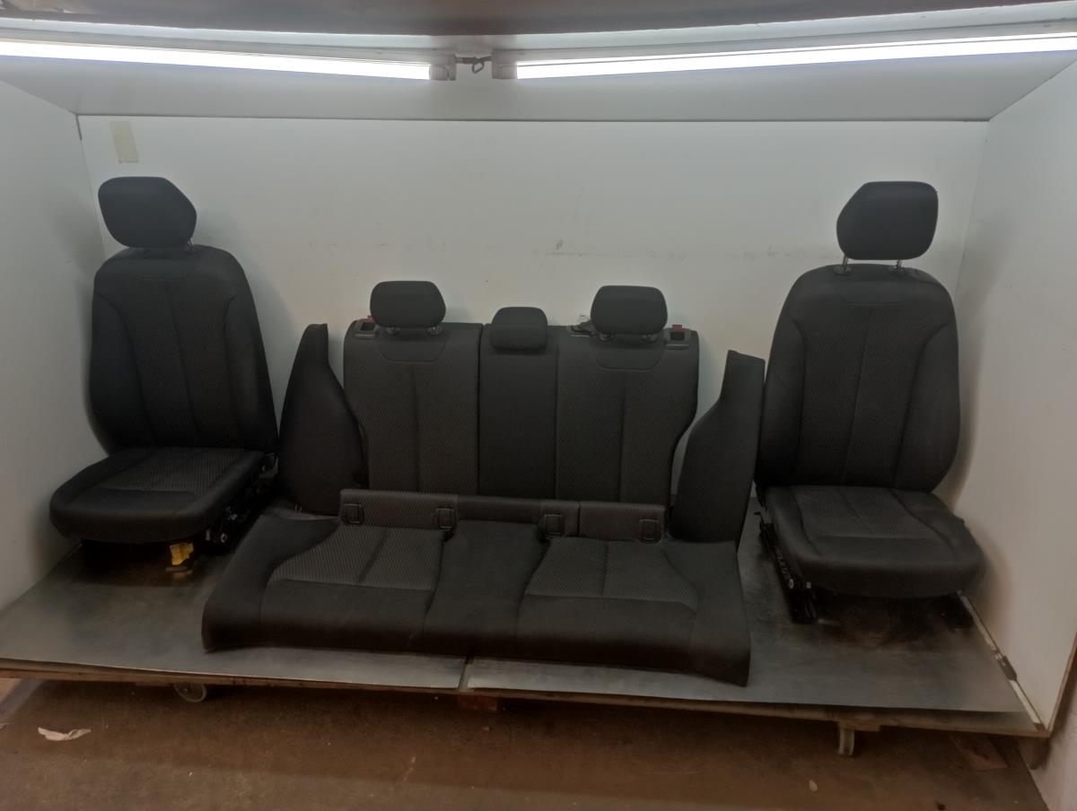 Set di sedili BMW 1 (F21)