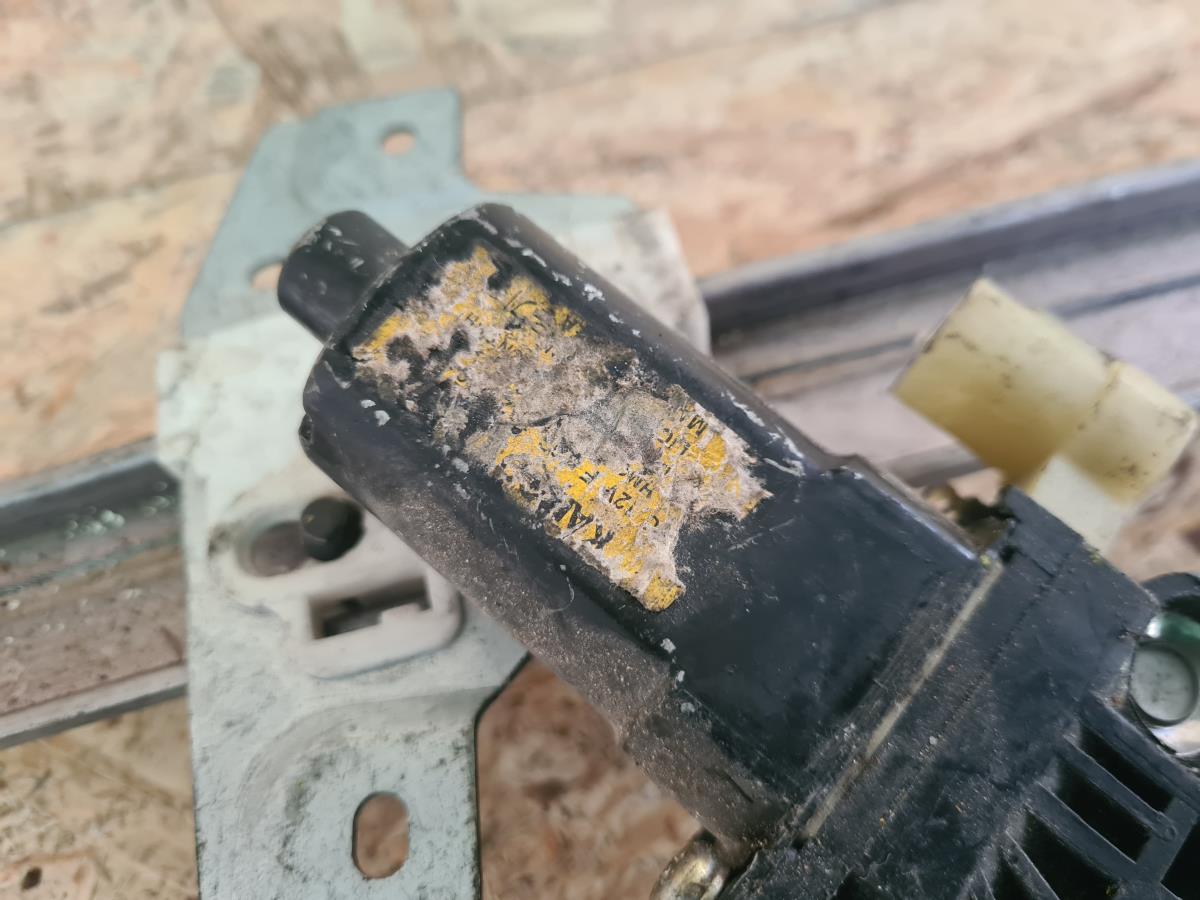 Lève-vitre avant Droite HYUNDAI Getz (TB) Imagem-3