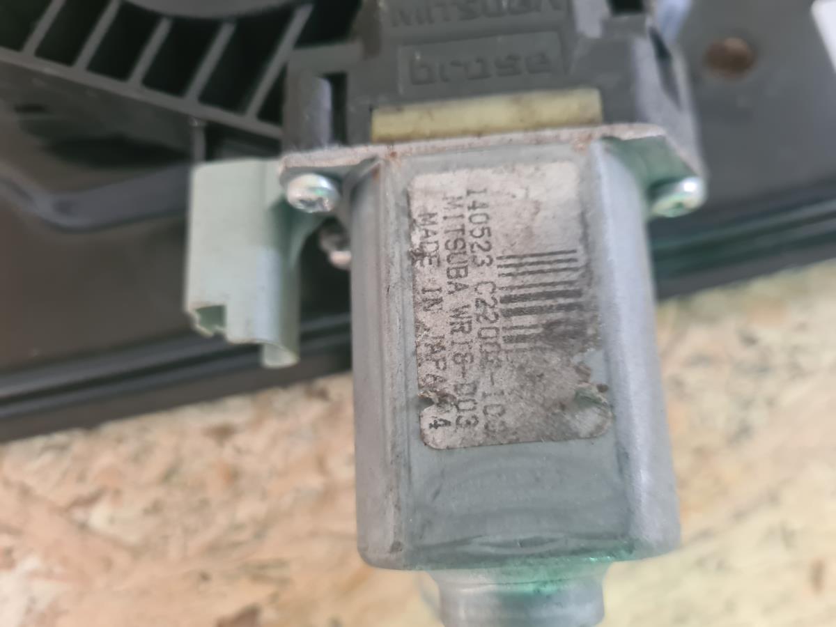 Elevador vidros frente direito NISSAN Qashqai II (J11) Imagem-3