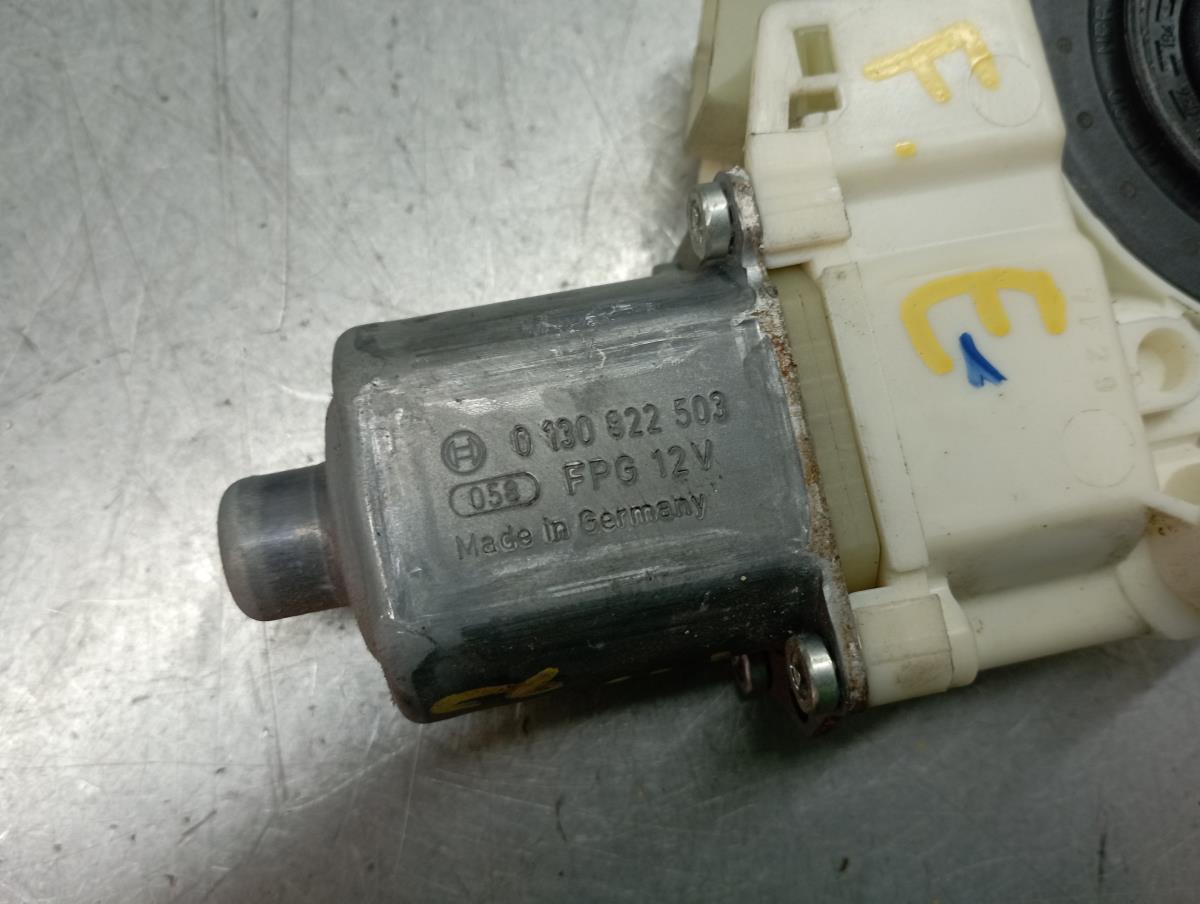 Moteur lève-vitre avant gauche MERCEDES-BENZ Classe E (W212) Imagem-5