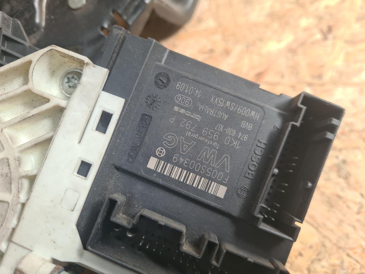 Elevador vidros frente direito VOLKSWAGEN Passat CC (357) Imagem-3