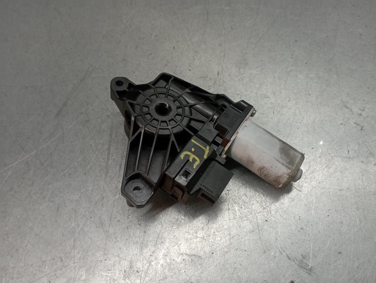 Motore alzacristallo posteriore sinistro MERCEDES-BENZ Classe B (W246, W242)