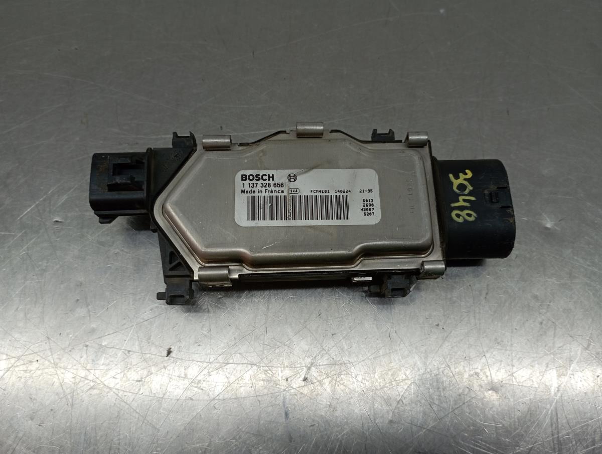 Módulo do ventilador MERCEDES-BENZ GLA (X156)