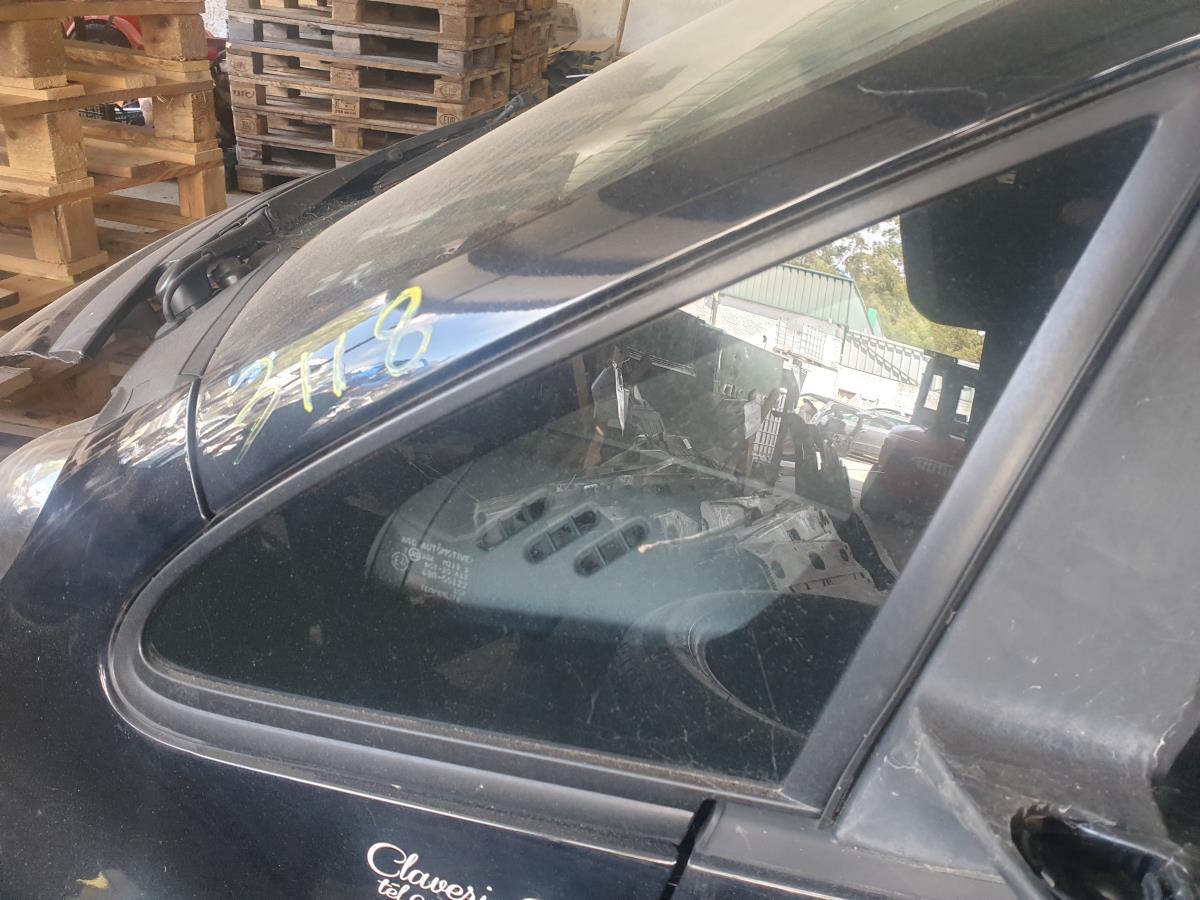 Vetro del pannello anteriore destro MITSUBISHI i EV (HA_)