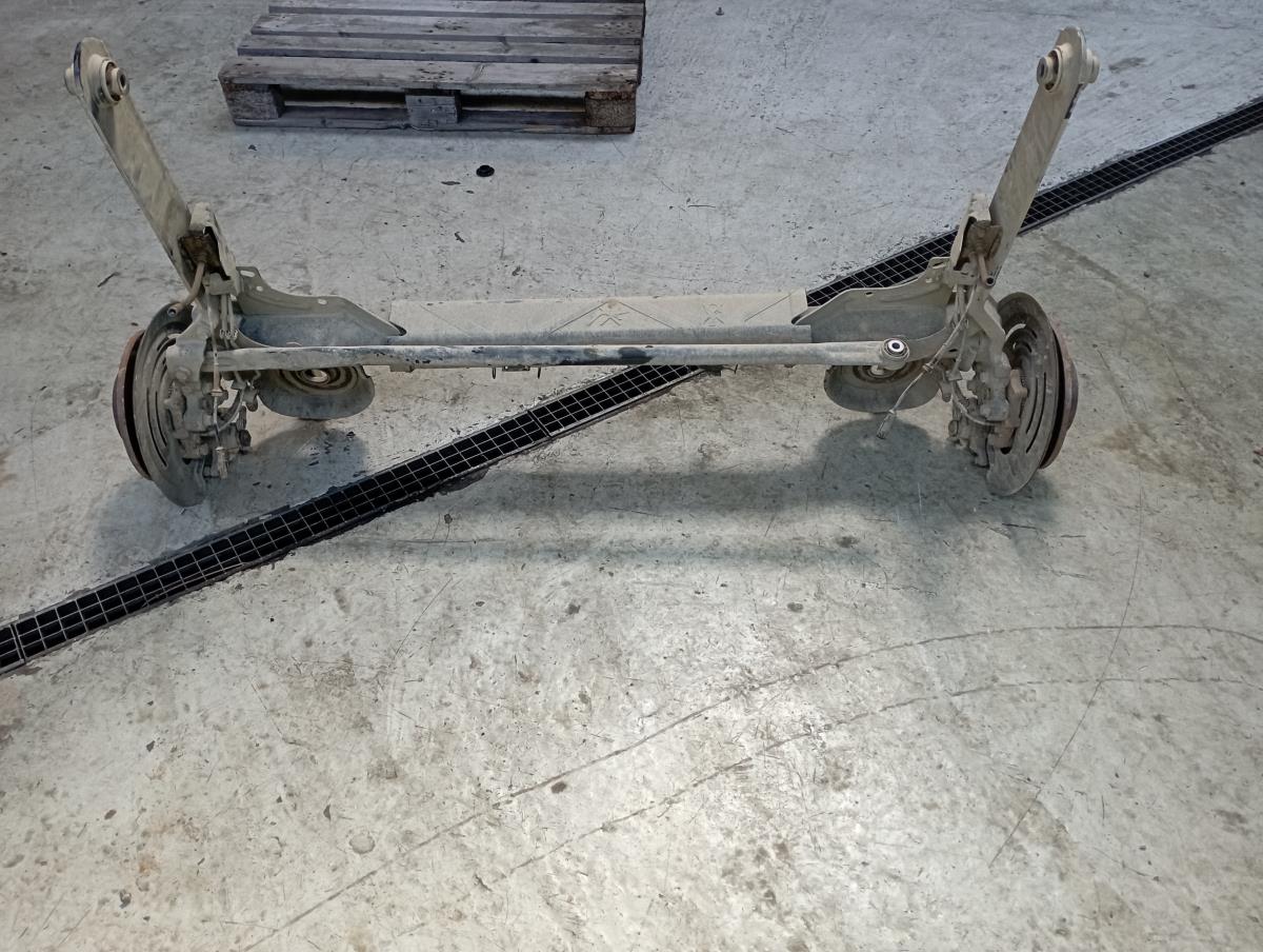 Eje trasero con discos RENAULT Trafic III Combi (JG_) Imagem-3