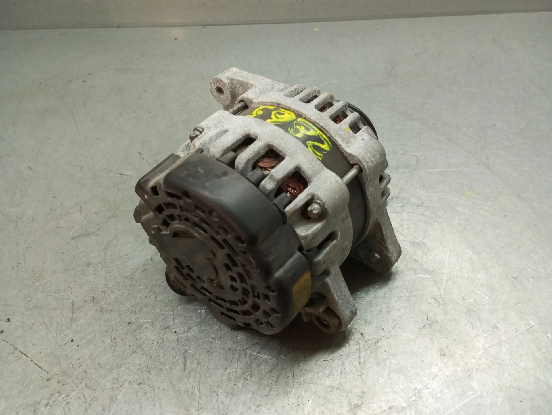 Alternador HYUNDAI i30 (GD) Imagem-1