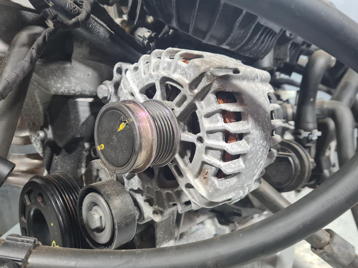 Alternador SKODA Fabia III Hatchback (NJ3)