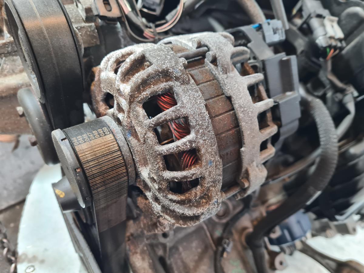 Alternador RENAULT Twingo III (BCM_)