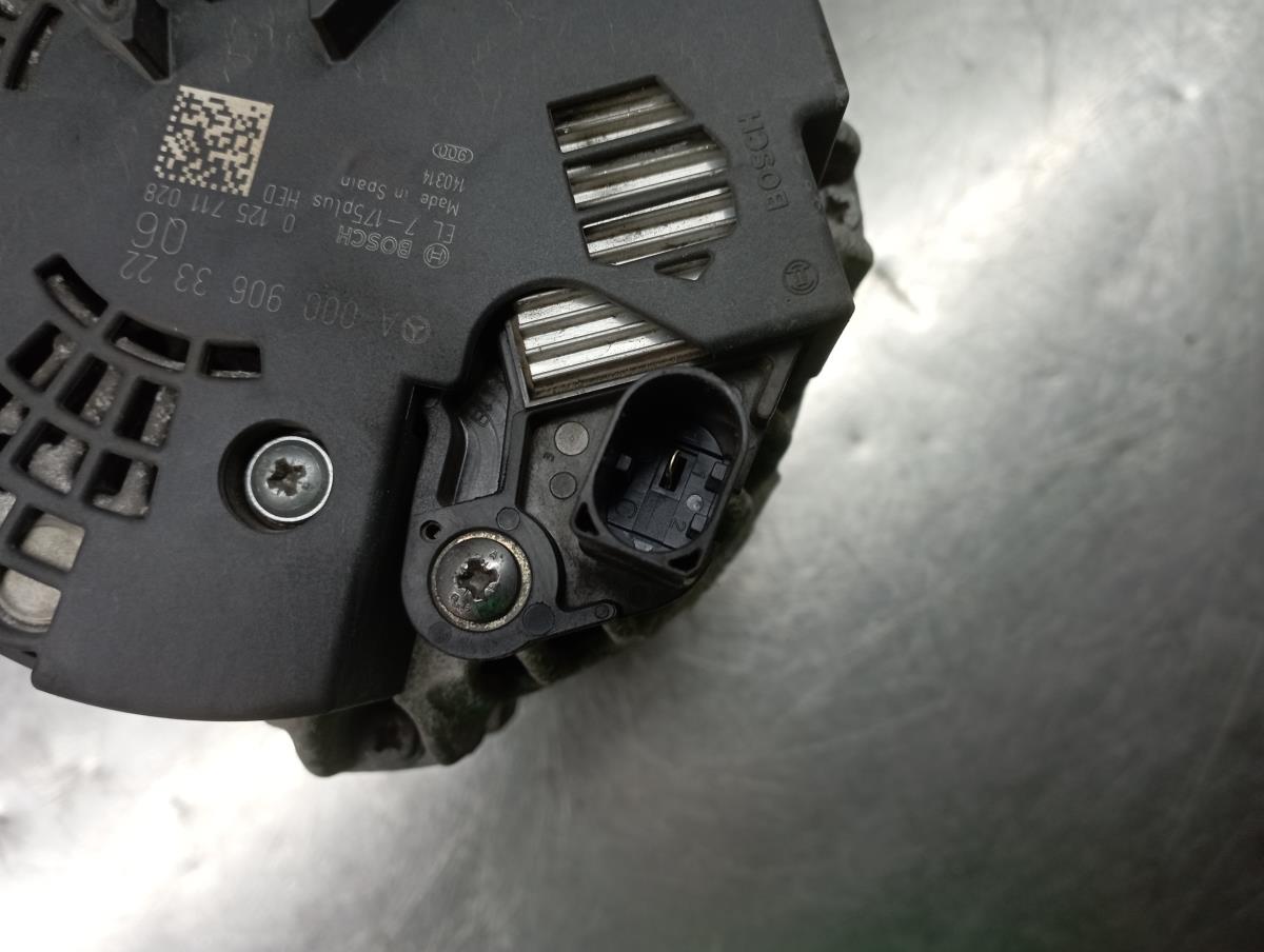 Alternador MERCEDES-BENZ GLA (X156) Imagem-2