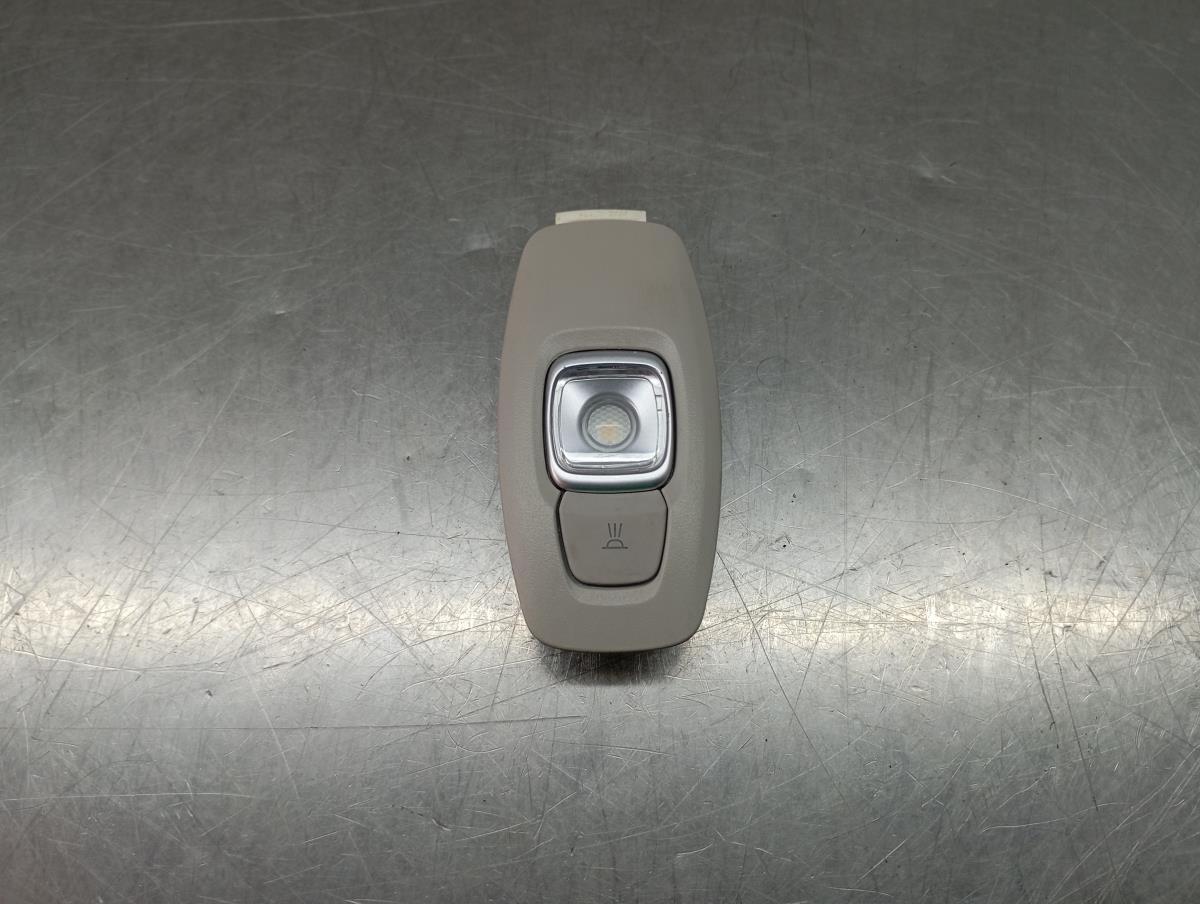 Interior light RENAULT Kadjar (HA_, HL_)