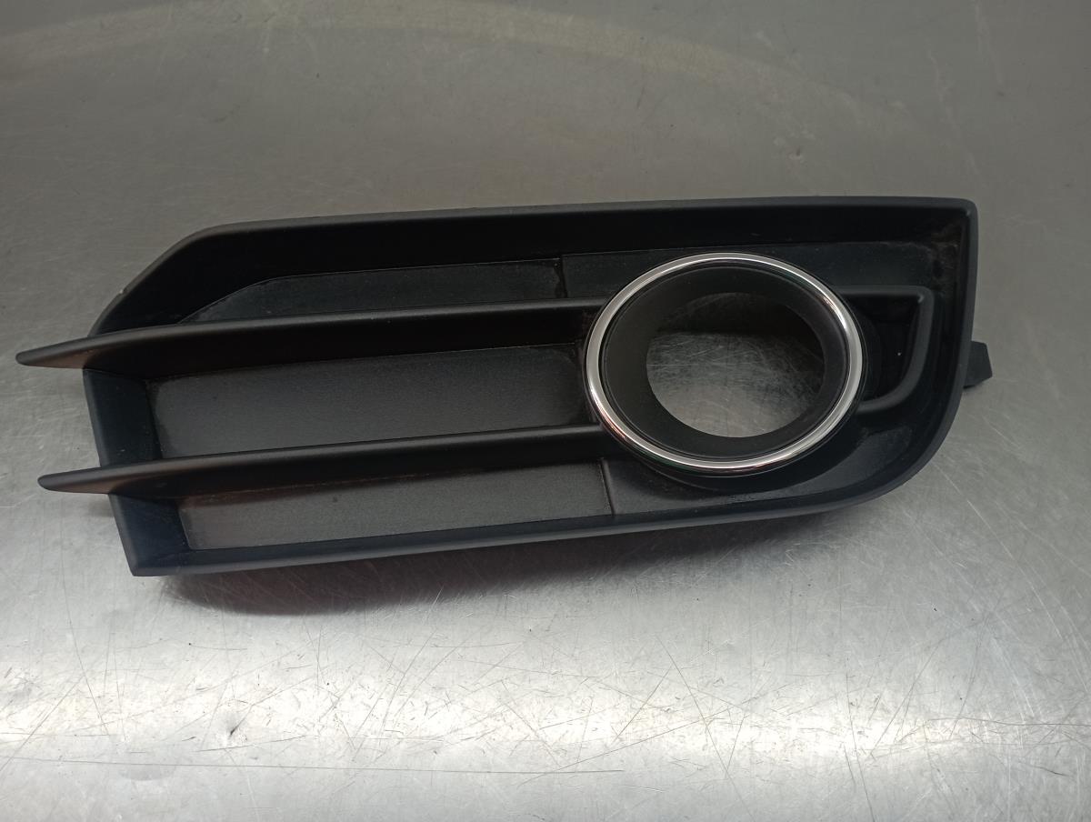 Grelha frente AUDI A1 Sportback (8XA, 8XF)