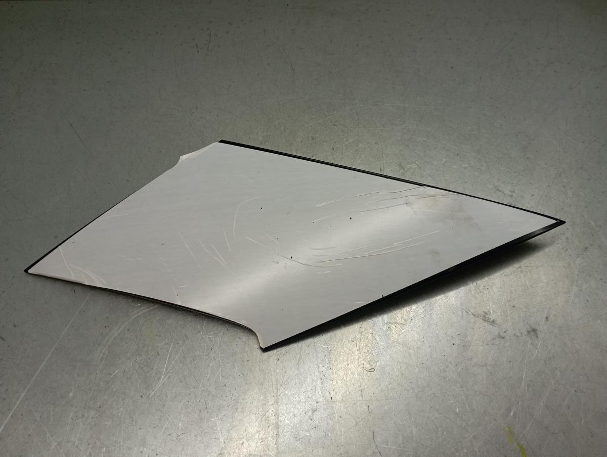 Modanatura pannello sinistro RENAULT Megane IV Grandtour (K9A/M_)