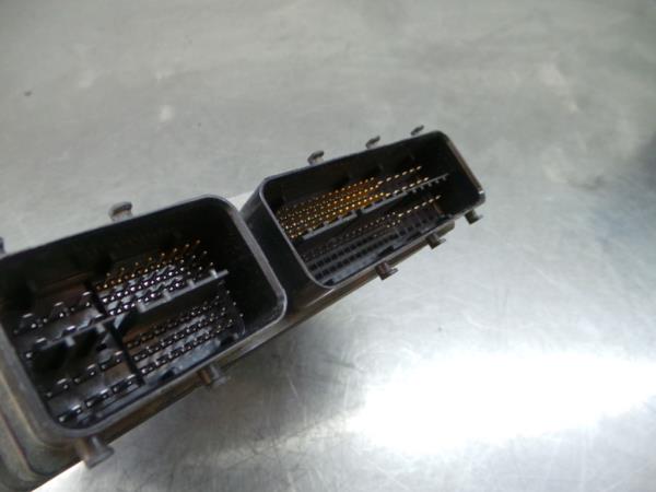 Centralina motor / ECU TOYOTA Yaris (_P9_) Imagem-2
