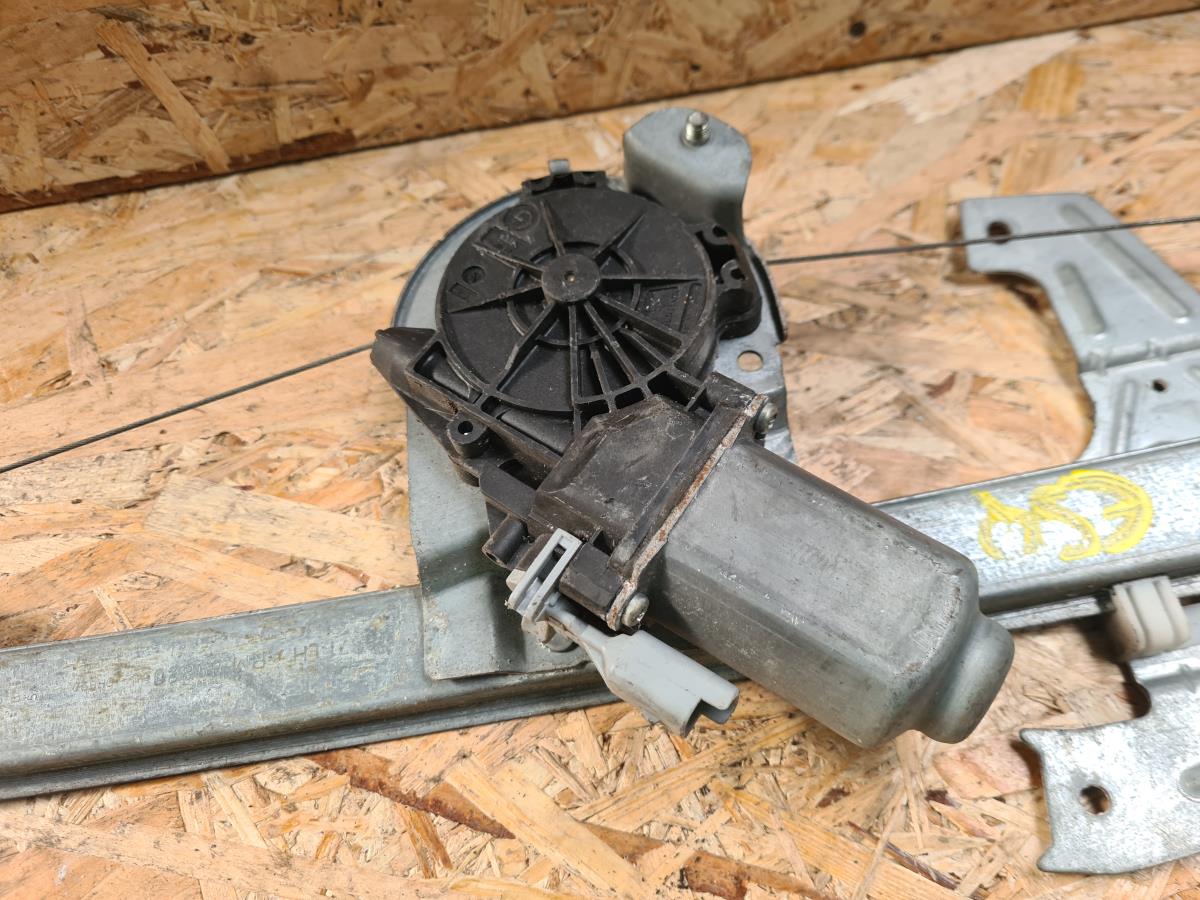 Elevador vidros frente esquerdo PEUGEOT 107