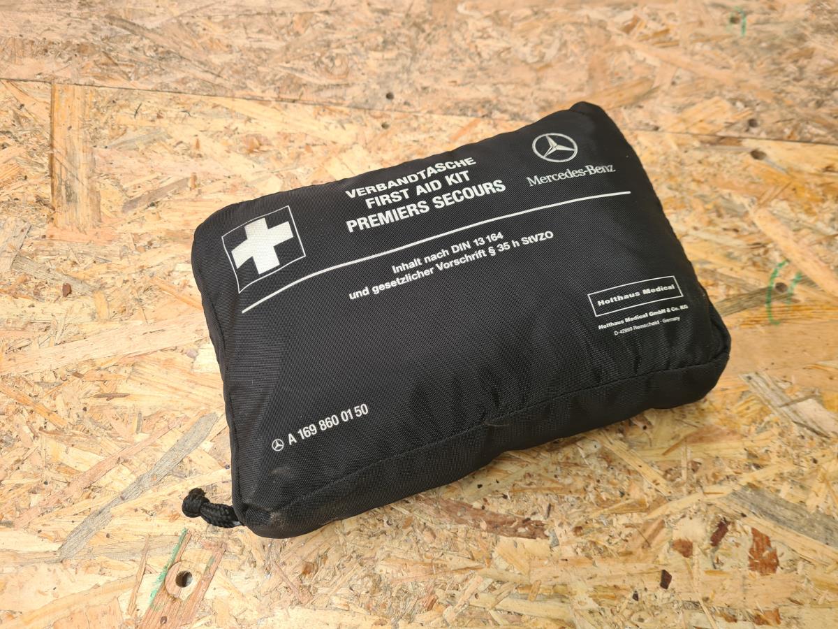 Kit Primeiros Socorros MERCEDES-BENZ Classe E (W212)