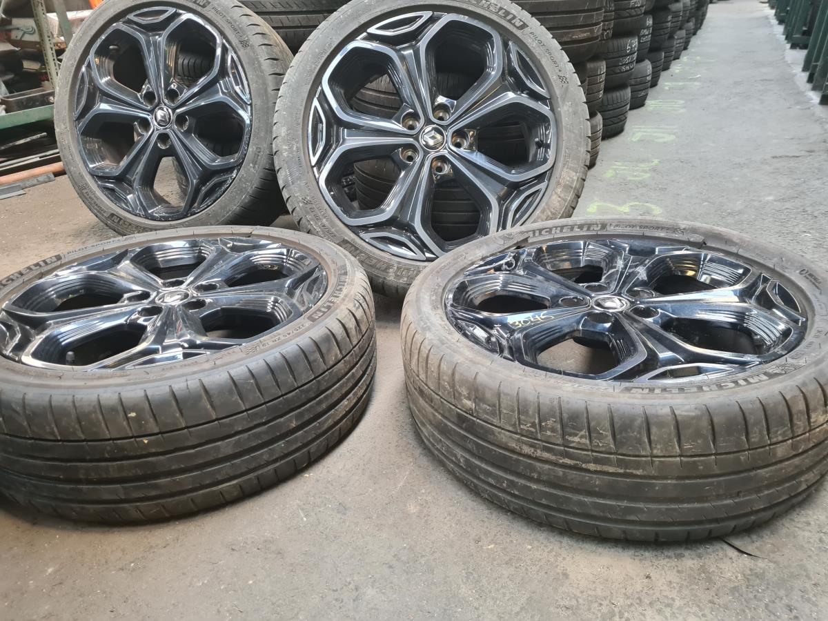 Set di cerchi RENAULT Kadjar (HA_, HL_)