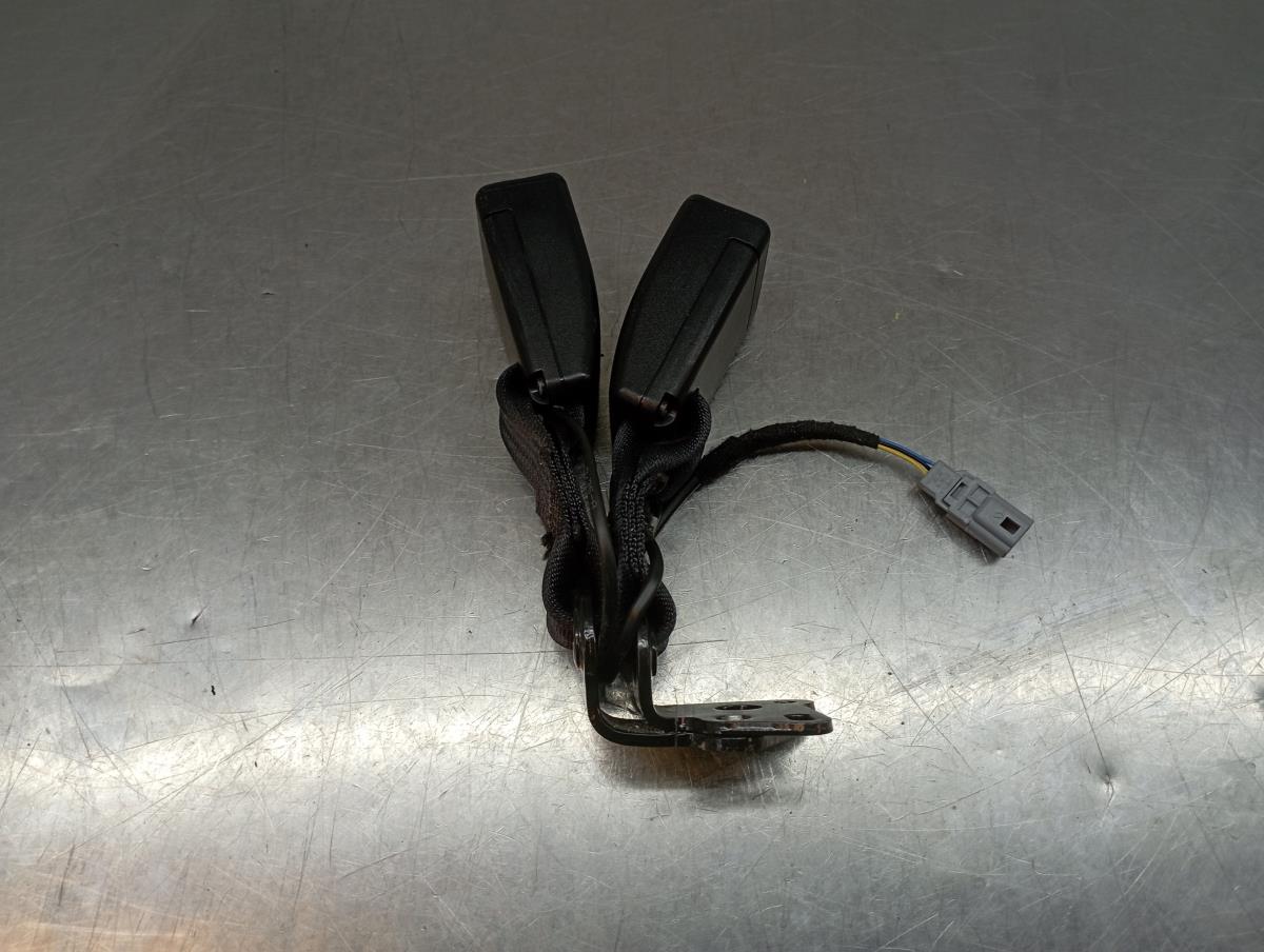 Boucle de ceinture centrale RENAULT Clio IV (BH_)