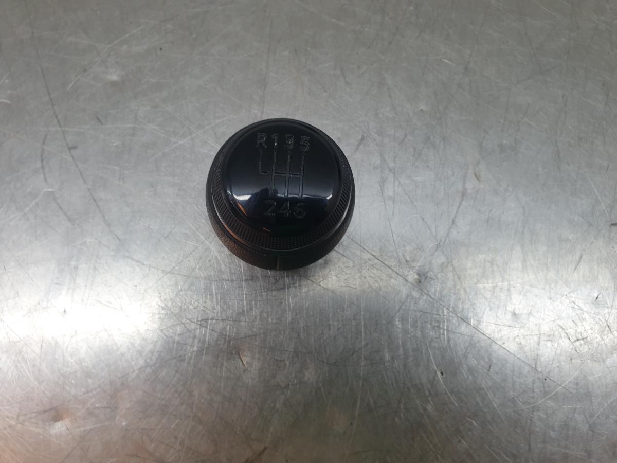 Gear lever shifter / knob  DACIA Sandero III