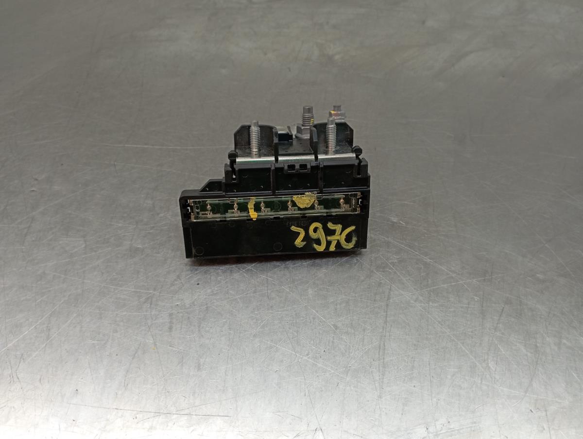 Battery Control Module / Charging Relay DACIA Sandero III