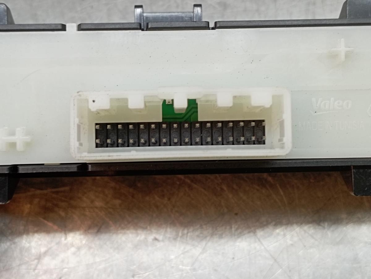 Warning Switch DACIA Sandero III Imagem-3