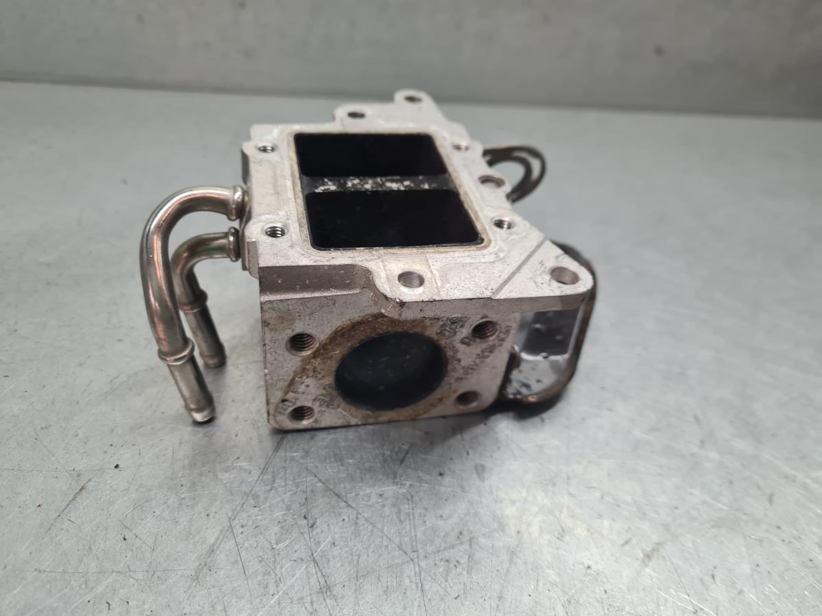 EGR valve VOLKSWAGEN Passat (3C2) Imagem-2