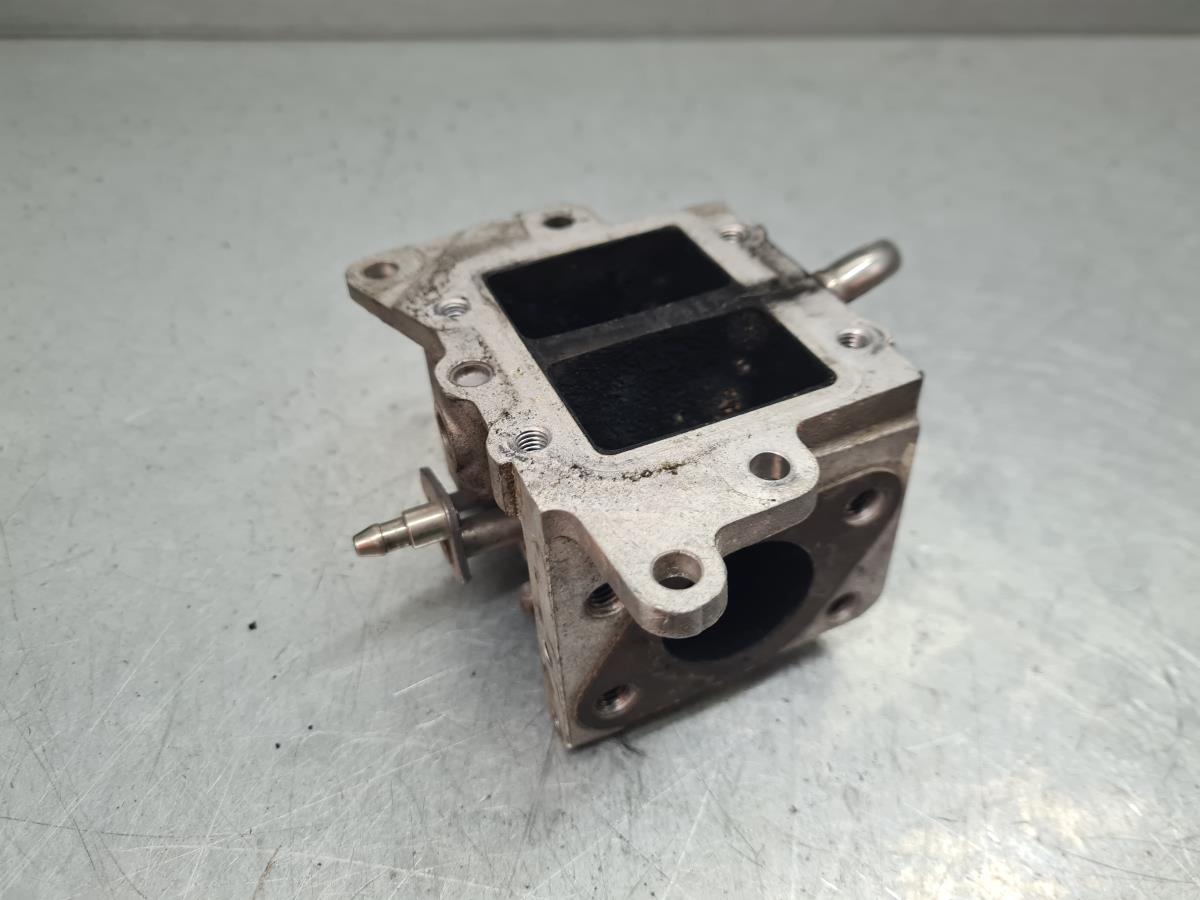 EGR valve VOLKSWAGEN Passat (3C2) Imagem-1