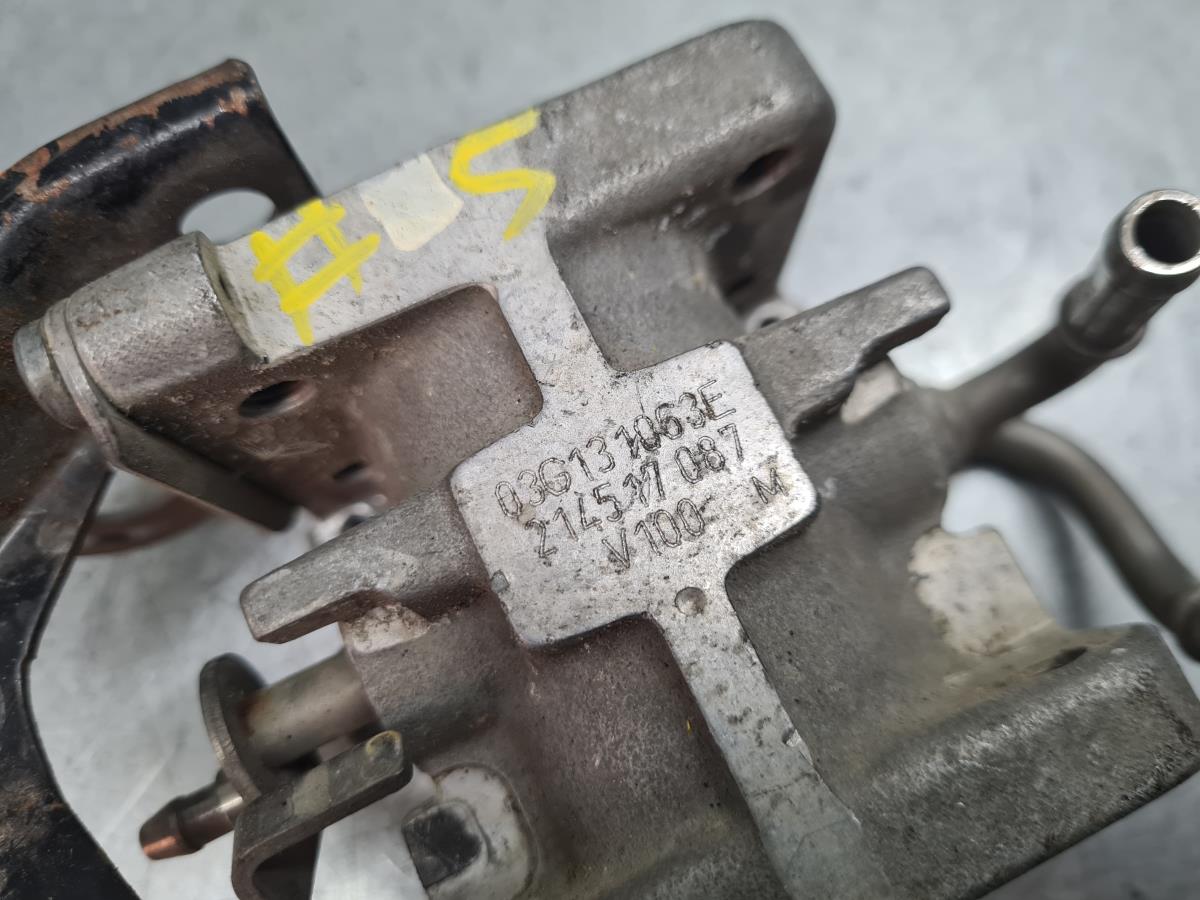 EGR valve VOLKSWAGEN Golf V (1K1) Imagem-3