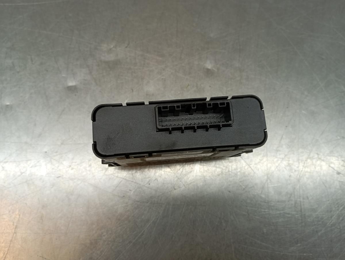 Module passerelle / gateway DACIA Sandero III Imagem-1