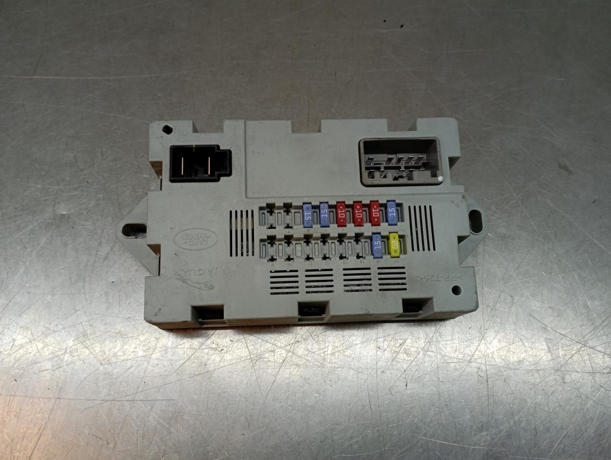 Caixa fusíveis / SAM / BSI JAGUAR XE (X760) Imagem-1