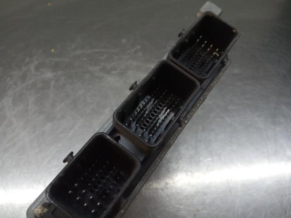 Centralina motor / ECU RENAULT Megane III (BZ0_) Imagem-2