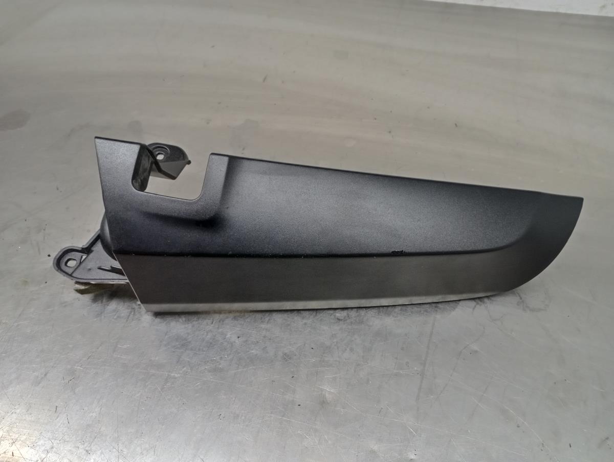 Canto Trás Dto Superior  RENAULT Kangoo III Express