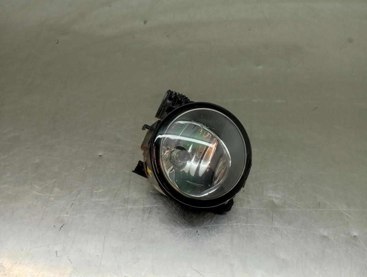 Faro antiniebla delantero derecho RENAULT Kadjar (HA_, HL_)