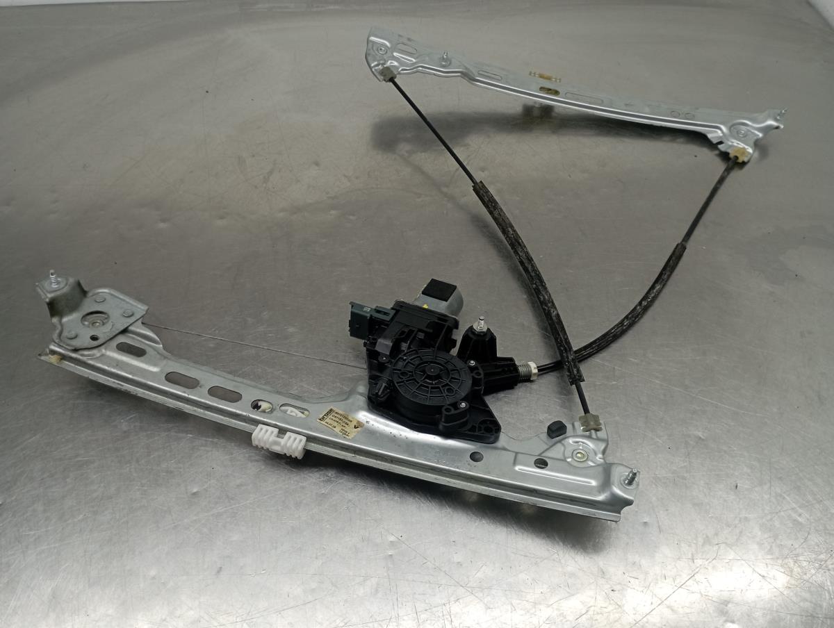 Lève-vitre avant gauche RENAULT Megane IV Grandtour (K9A/M_)