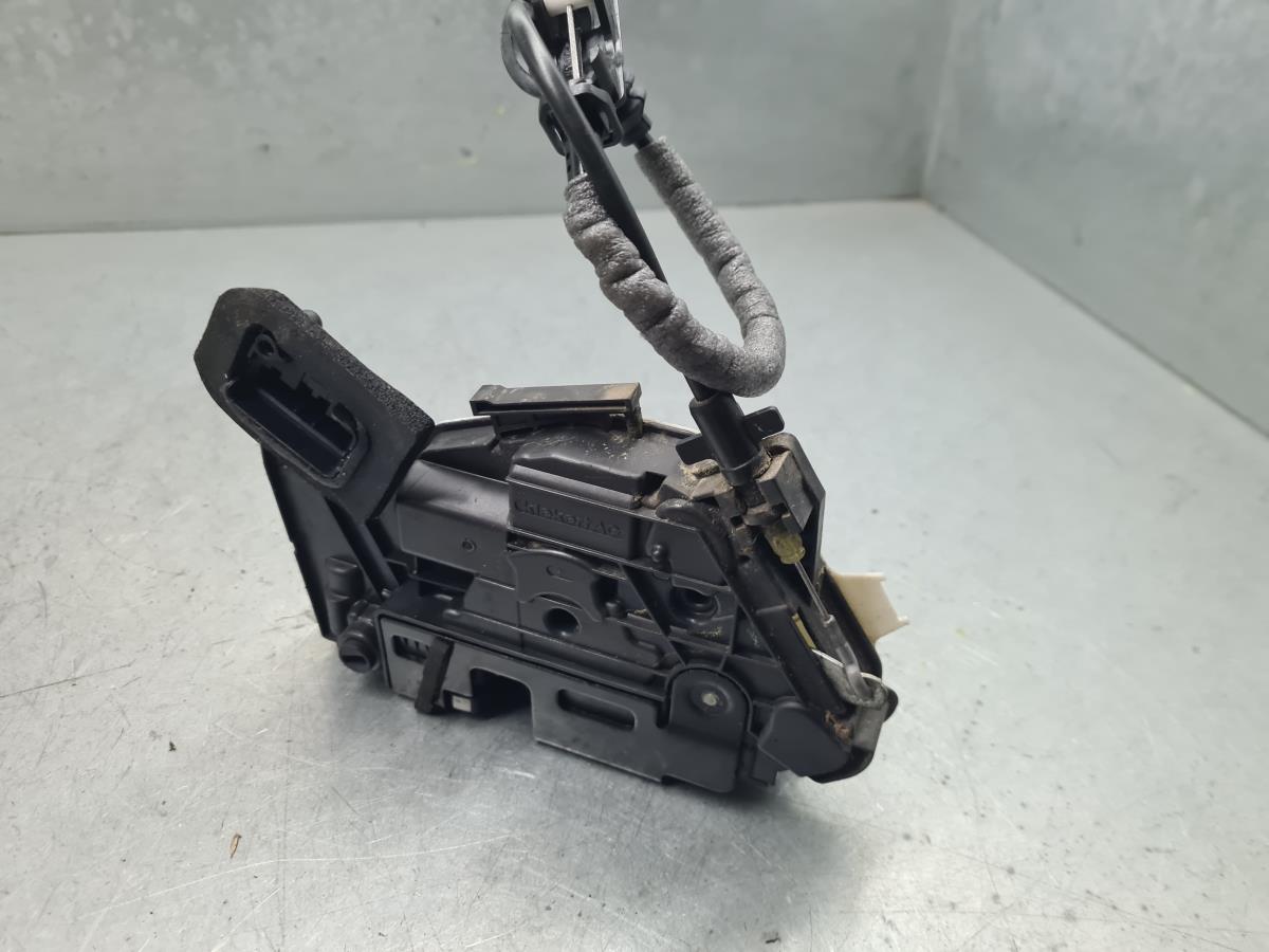 Fechadura / fecho porta trás esquerdo VOLKSWAGEN Golf VII (5G1, BQ1, BE1, BE2)