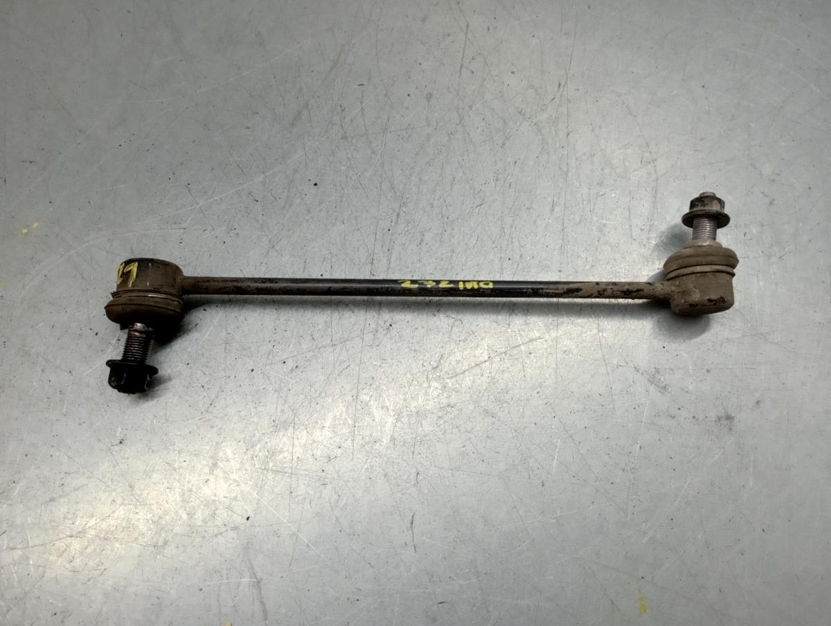 Tie rods / stabilizer links KIA Rio IV (YB)